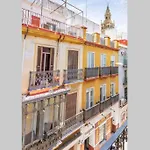 Hernando Colon Deluxe Suite By Valcambre